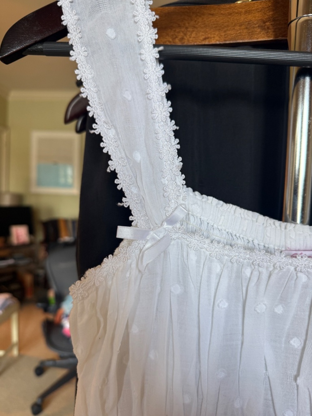 Vintage Schweitzer Linen Nightgown Swiss Dot White Cotton Sz L - Picture 2 of 5